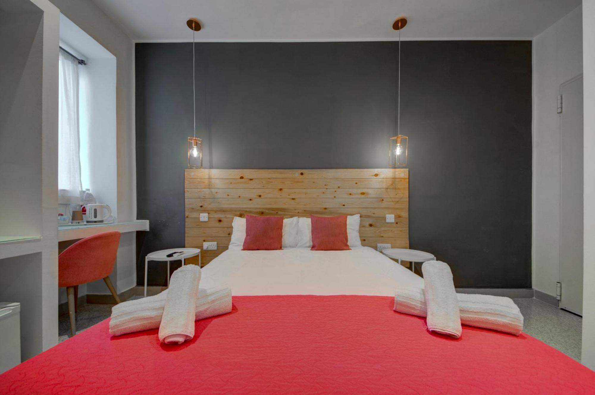 Caro Boutique Guest House San Gwann Bagian luar foto