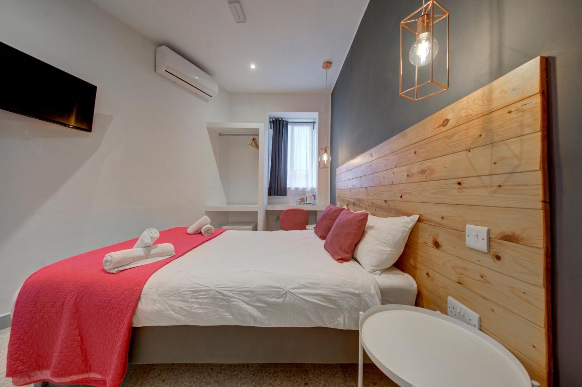 Caro Boutique Guest House San Gwann Bagian luar foto