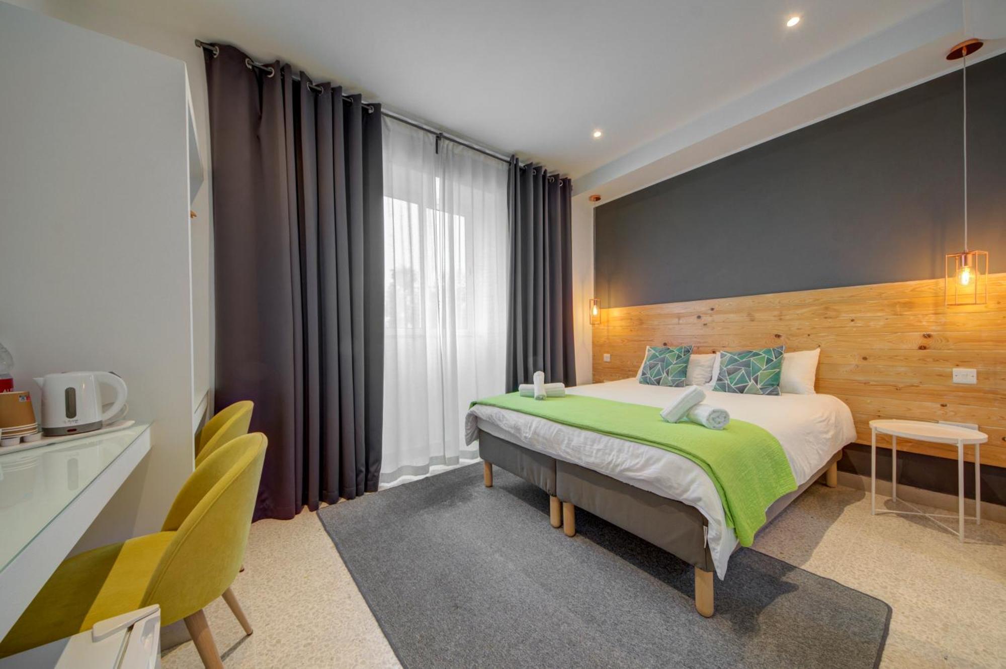 Caro Boutique Guest House San Gwann Bagian luar foto