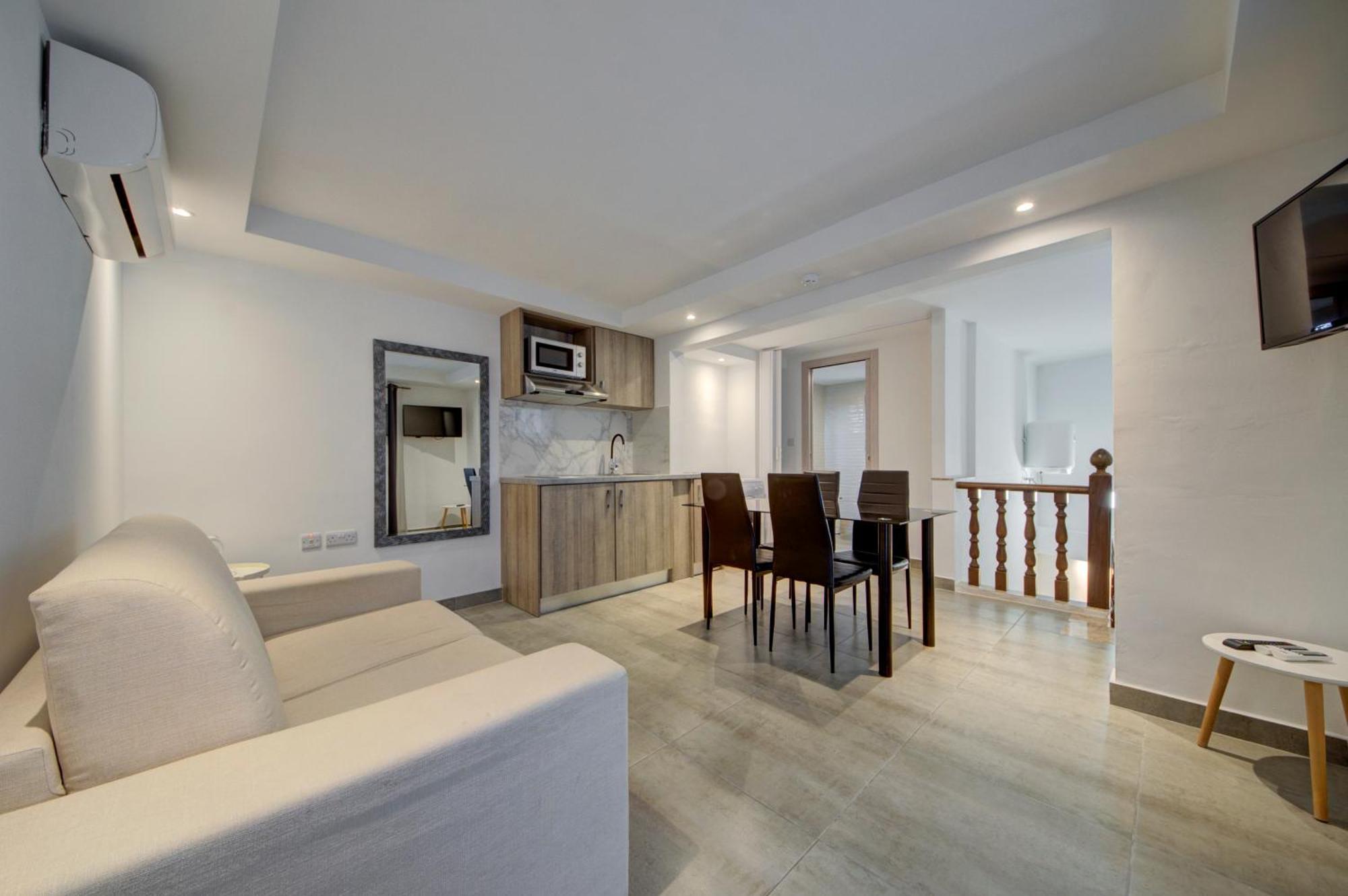 Caro Boutique Guest House San Gwann Bagian luar foto