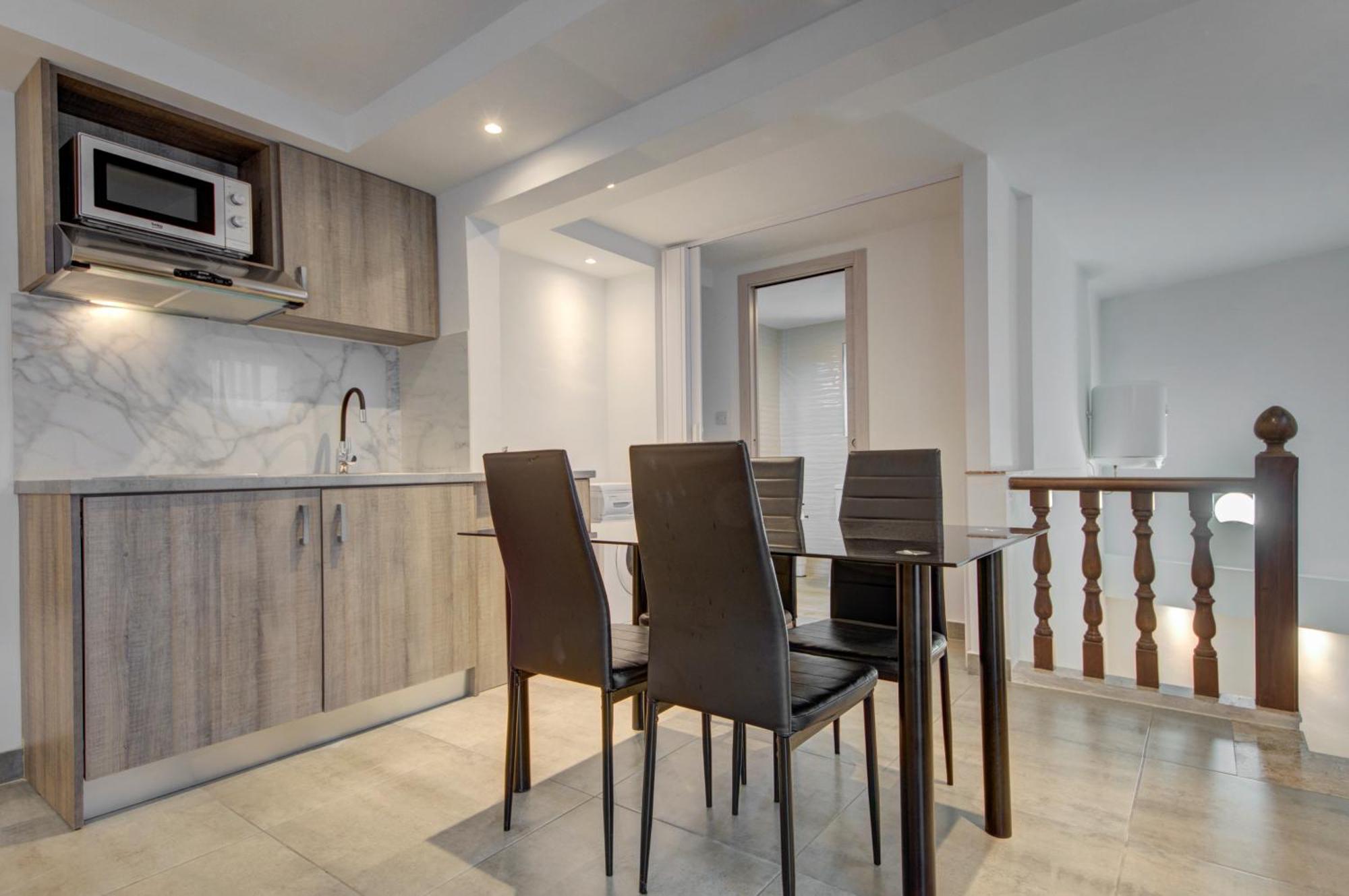 Caro Boutique Guest House San Gwann Bagian luar foto
